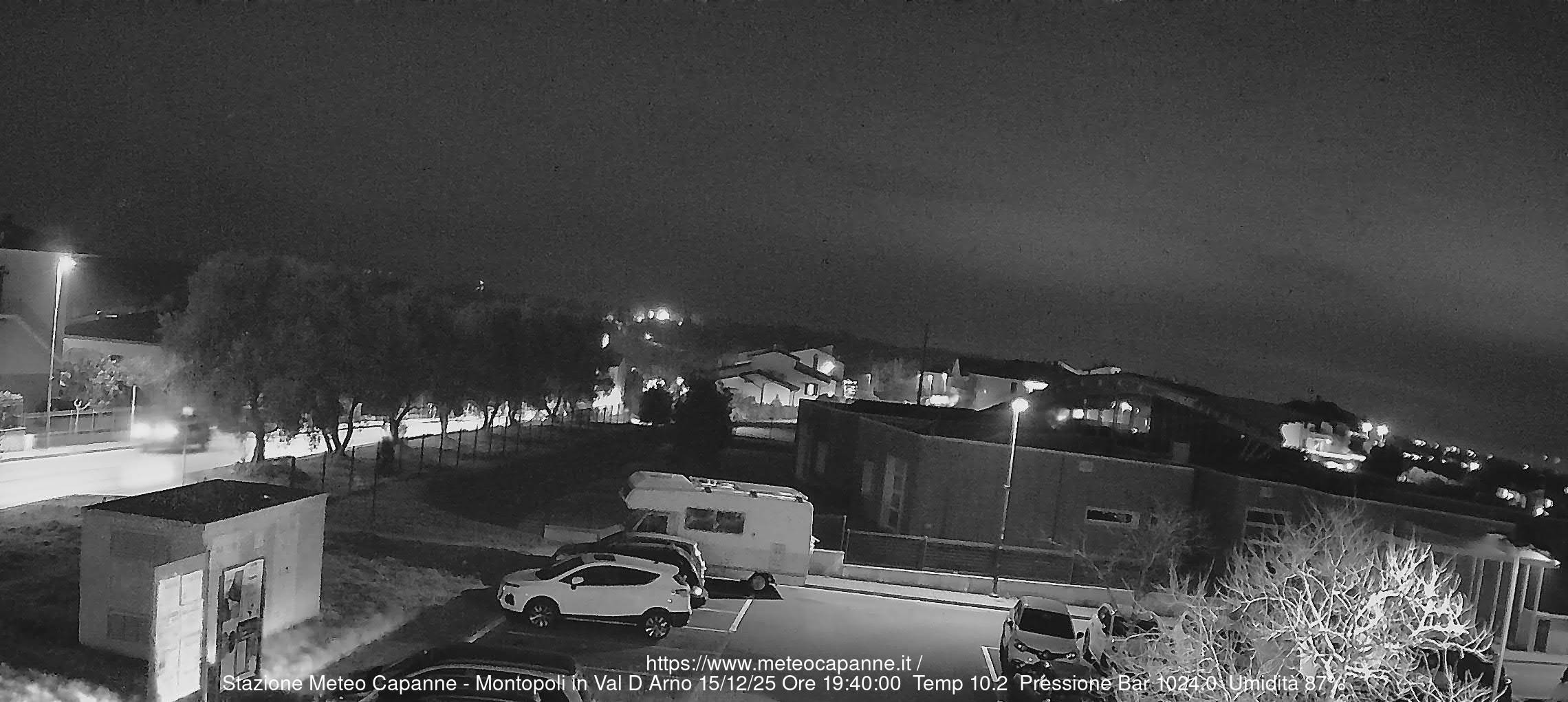 immagine della webcam nei dintorni di Pescia: webcam Montopoli in Val d'Arno