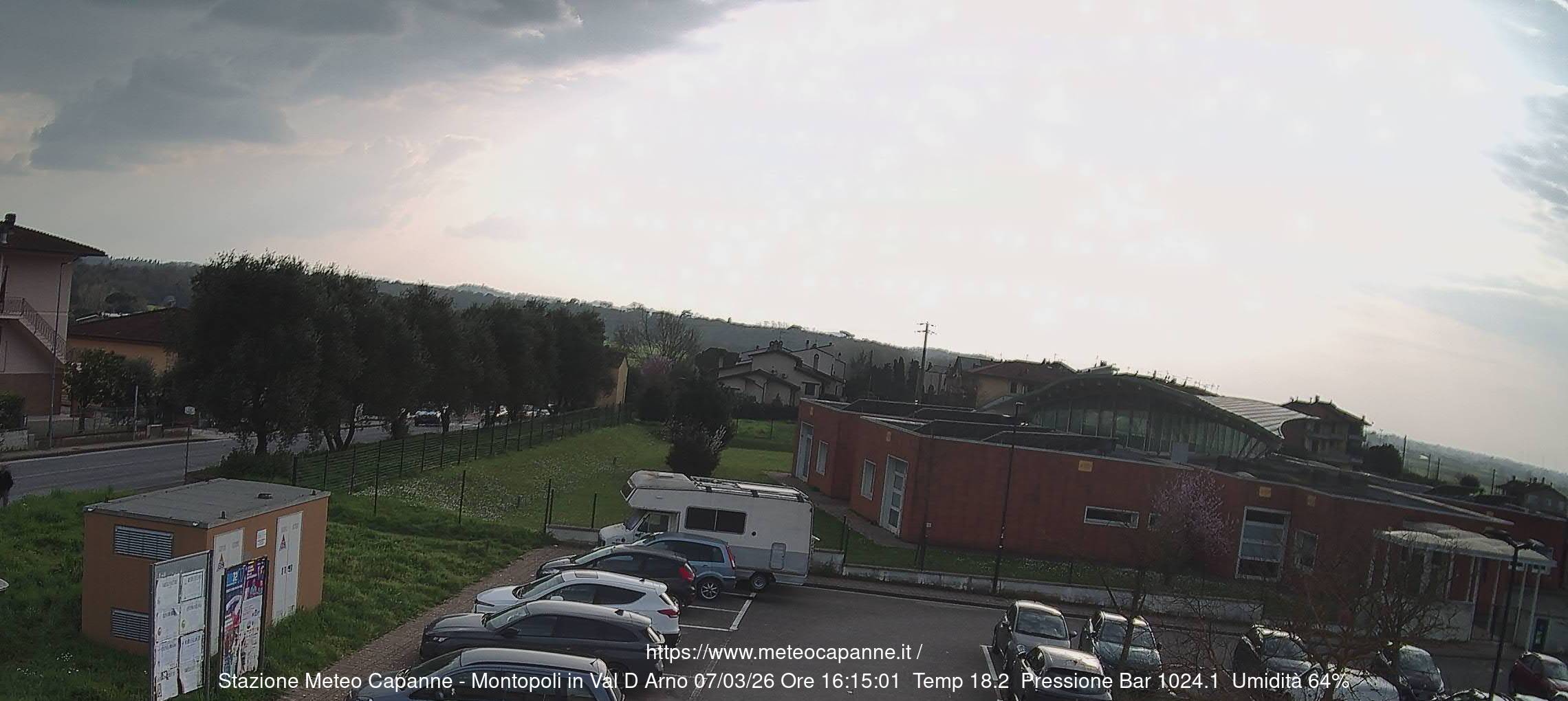 immagine della webcam nei dintorni di Rosignano Marittimo: webcam Montopoli in Val d'Arno
